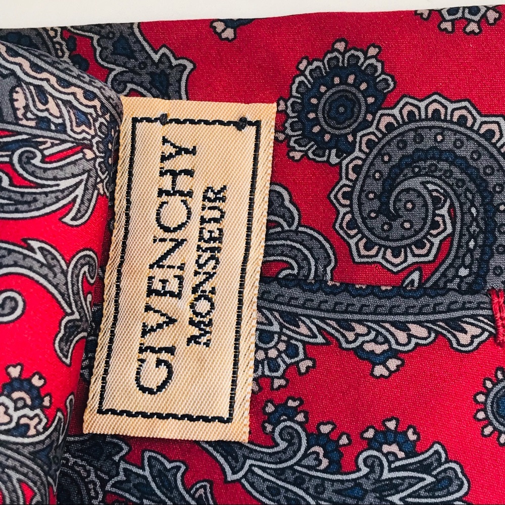 Givenchy x vintage tie